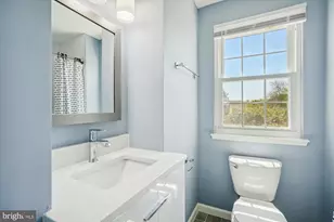 13508 Coates Ln, Herndon, VA 20171 - Photo 17