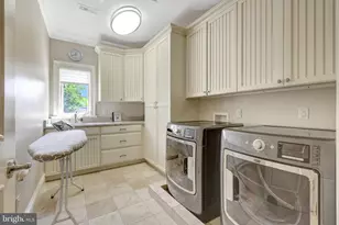 1239 Daleview Dr, McLean, VA 22102 - Photo 33