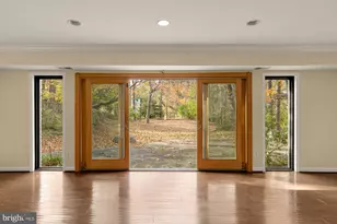 1434 Kirby Rd, McLean, VA 22101 - Photo 17