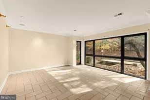 1434 Kirby Rd, McLean, VA 22101 - Photo 9