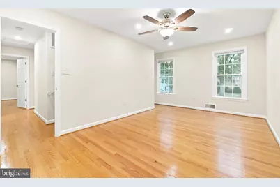1830 Clifdale Court, Vienna, VA 22182 - Photo 19