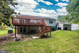 7893 Godolphin Dr, Springfield, VA 22153 - Photo 25