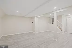 13200 Caroline Ct, Herndon, VA 20171 - Photo 43