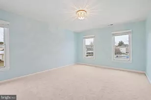 13200 Caroline Ct, Herndon, VA 20171 - Photo 37