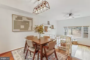 5818 Torington Dr, Springfield, VA 22152 - Photo 3