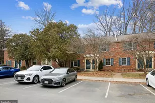 5818 Torington Dr, Springfield, VA 22152 - Photo 39