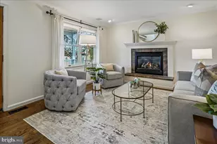 6215 Edison Dr, Alexandria, VA 22310 - Photo 17