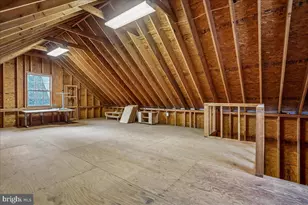 6215 Edison Dr, Alexandria, VA 22310 - Photo 63