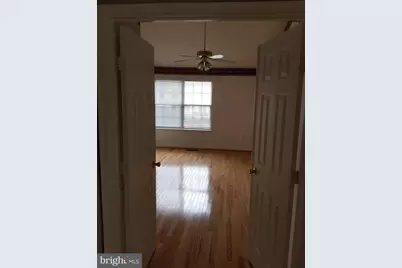 14200 Beddingfield Way, Centreville, VA 20121 - Photo 11