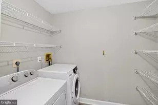 10114 Oakton Terrace Rd, Oakton, VA 22124 - Photo 19