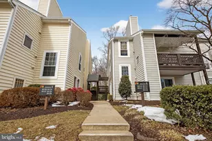 10114 Oakton Terrace Rd, Oakton, VA 22124 - Photo 1