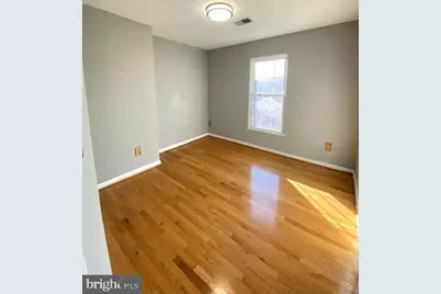 8118 Madrillon Springs Lane, Vienna, VA 22182 - Photo 13