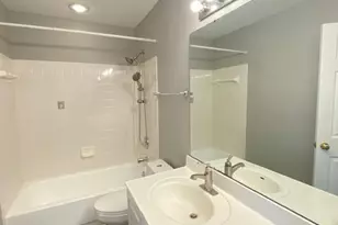 8118 Madrillon Springs Ln, Vienna, VA 22182 - Photo 11