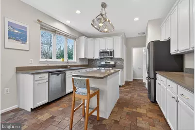 6403 Guard Mount Court, Centreville, VA 20121 - Photo 17