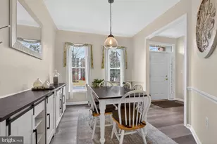 6403 Guard Mt Ct, Centreville, VA 20121 - Photo 9