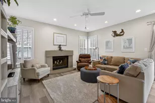 6403 Guard Mt Ct, Centreville, VA 20121 - Photo 13