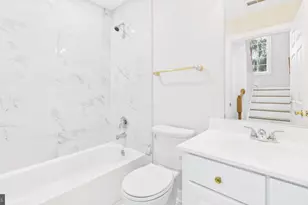 12413 Dorforth Dr, Fairfax, VA 22033 - Photo 57