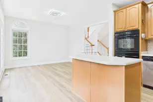 12413 Dorforth Dr, Fairfax, VA 22033 - Photo 19