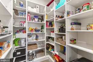 3849 Rainier Dr, Fairfax, VA 22033 - Photo 23