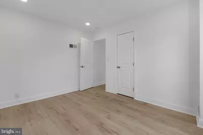 3284 Annandale Road, Falls Church, VA 22042 - Photo 17