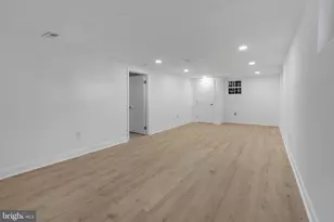 3284 Annandale Rd, Falls Church, VA 22042 - Photo 27