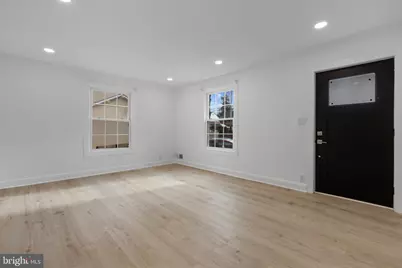 3284 Annandale Road, Falls Church, VA 22042 - Photo 13