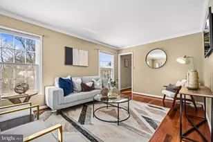 8309 Magic Leaf Rd, Springfield, VA 22153 - Photo 7