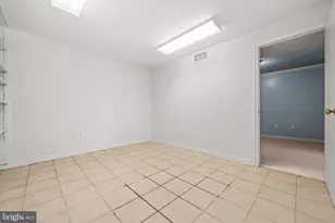 8309 Magic Leaf Rd, Springfield, VA 22153 - Photo 53