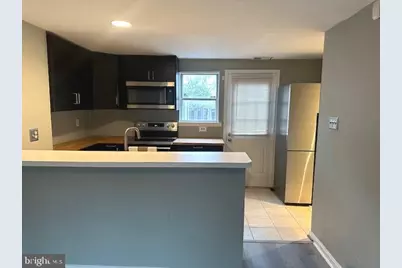 4308 Pembrook Village Drive #6, Alexandria, VA 22309 - Photo 5