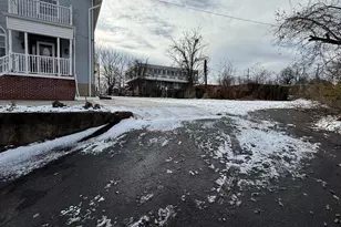 3003 Preston Ave, Alexandria, VA 22306 - Photo 3