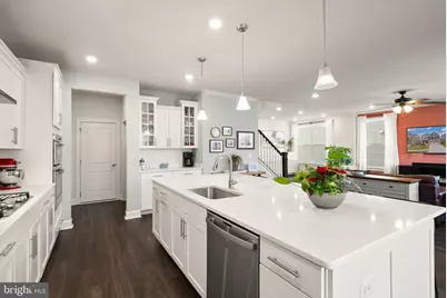 9516 Sanger Street, Lorton, VA 22079 - Photo 11