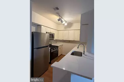 12919 Alton Square #411, Herndon, VA 20170 - Photo 7