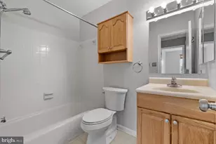 2146 Golf Course Dr, Reston, VA 20191 - Photo 15