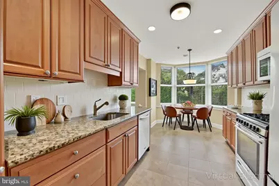 11776 Stratford House Place #507, Reston, VA 20190 - Photo 5