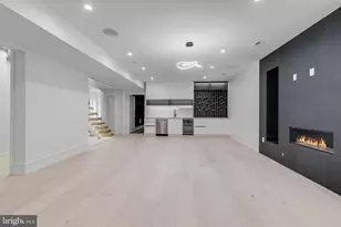 8757 Brook Rd, McLean, VA 22102 - Photo 43