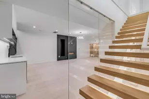 8757 A Brook Rd, McLean, VA 22102 - Photo 33