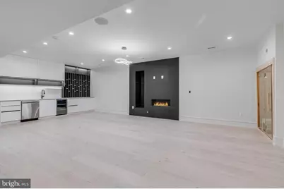 8757 A Brook Road, McLean, VA 22102 - Photo 35