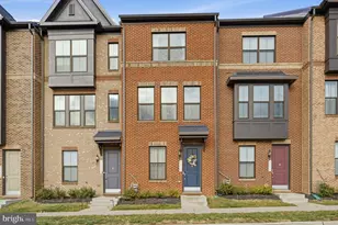 2818 Dart Dr, Alexandria, VA 22306 - Photo 1