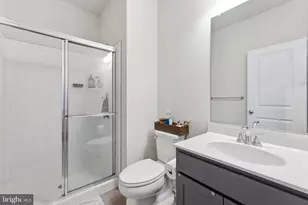 2818 Dart Dr, Alexandria, VA 22306 - Photo 25