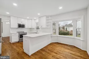 13143 Fern Hollow Ct, Herndon, VA 20171 - Photo 11