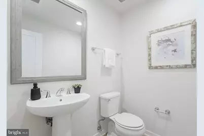 11748 Sunrise Valley Drive, Reston, VA 20191 - Photo 17