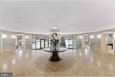 8380 Greensboro Drive #322, McLean, VA 22102 - Photo 3