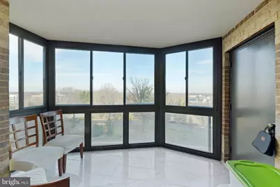 8380 Greensboro Drive #322, McLean, VA 22102 - Photo 7