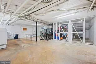 6725 W Wakefield Dr, Alexandria, VA 22307 - Photo 9