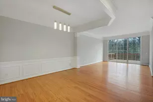 6142 Manchester Park Cir, Alexandria, VA 22310 - Photo 7