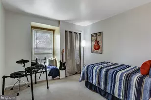 14135 Betsy Ross Ln, Centreville, VA 20121 - Photo 25