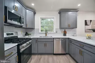 5809 Shana Pl, Burke, VA 22015 - Photo 13