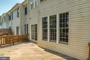 122 Shepherdson Ln NE, Vienna, VA 22180 - Photo 37