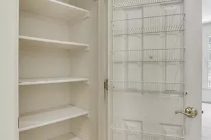 122 Shepherdson Ln NE, Vienna, VA 22180 - Photo 13