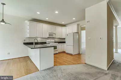 122 Shepherdson Lane NE, Vienna, VA 22180 - Photo 11